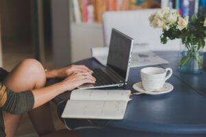 体臭改善に効果的な食事は男性にどんなものがあるのか？